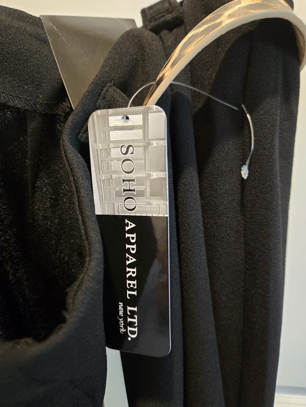 Soho Apparel NWT Classic Black Cropped Pants With Leopard Belt, Size 2X - Picture 7 of 8